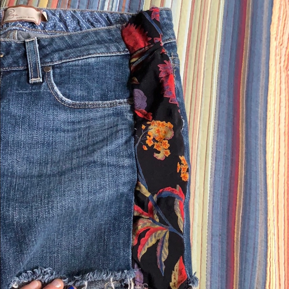 Paige brand shorts. Size 27-28. Floral sides